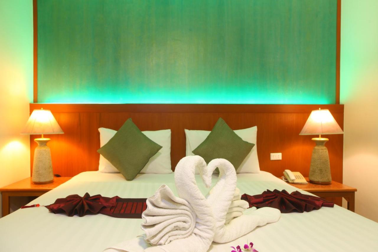 Orchid Resortel Patong Exterior foto