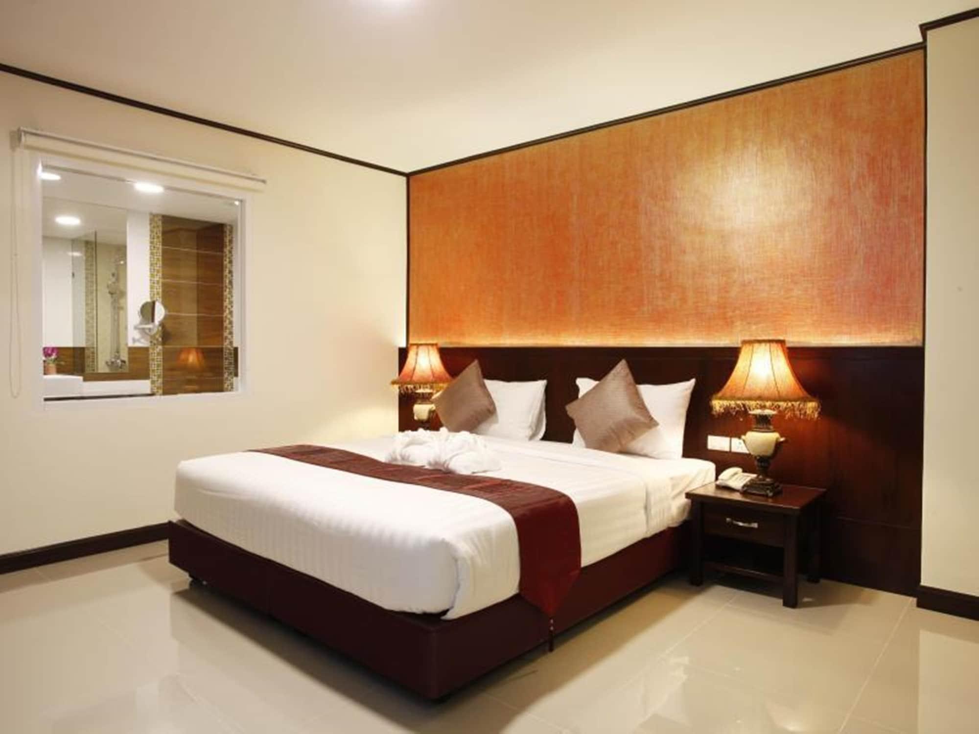 Orchid Resortel Patong Exterior foto