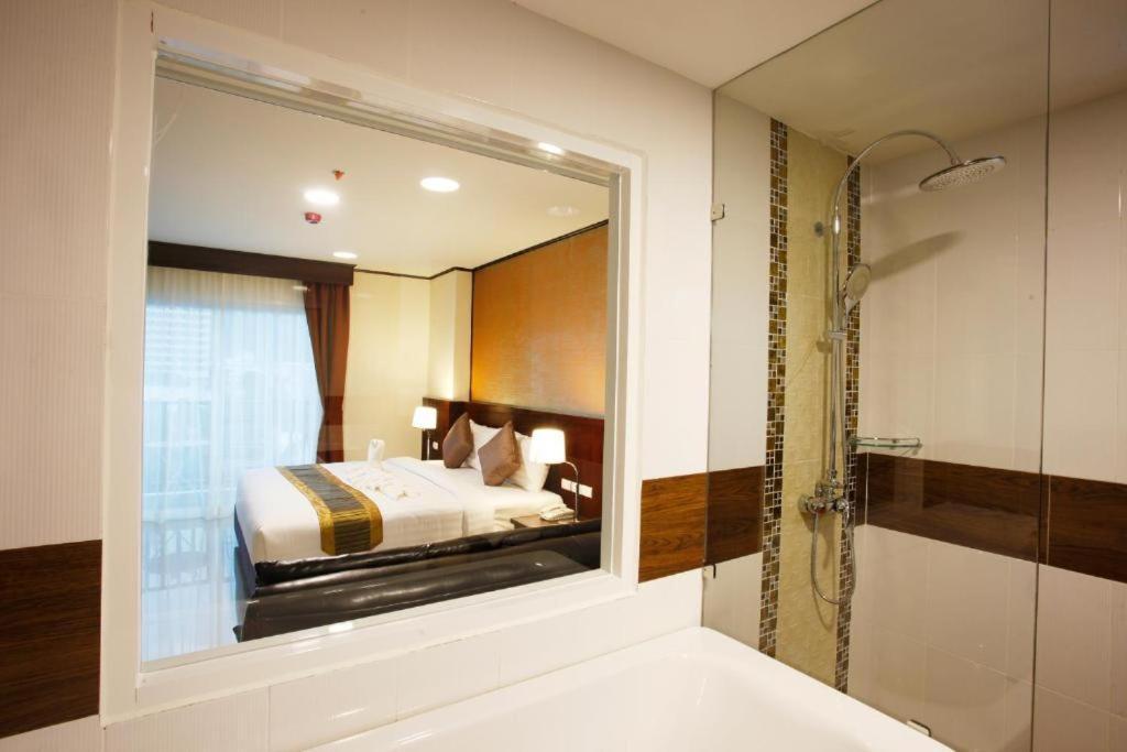 Orchid Resortel Patong Exterior foto